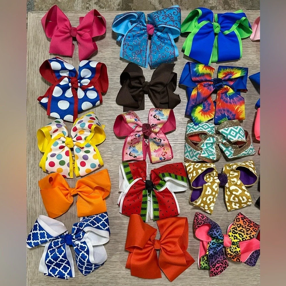 Handmade vibrant tie
